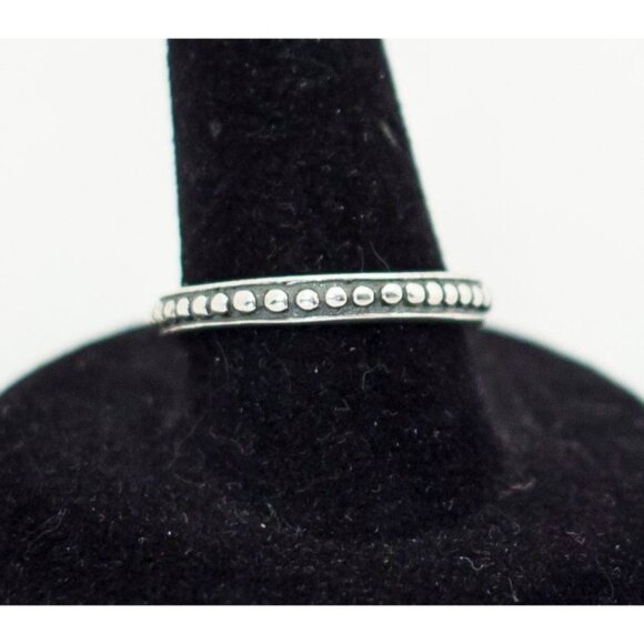 Size 8 Ring. Minimal Ring, Sterling Silver Ring, Plain Ring, Thin Ring by Avon - Picture 2 of 3